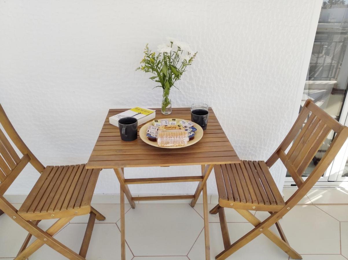 Amazing Top-Floor Oasis Apartamento Atenas Exterior foto
